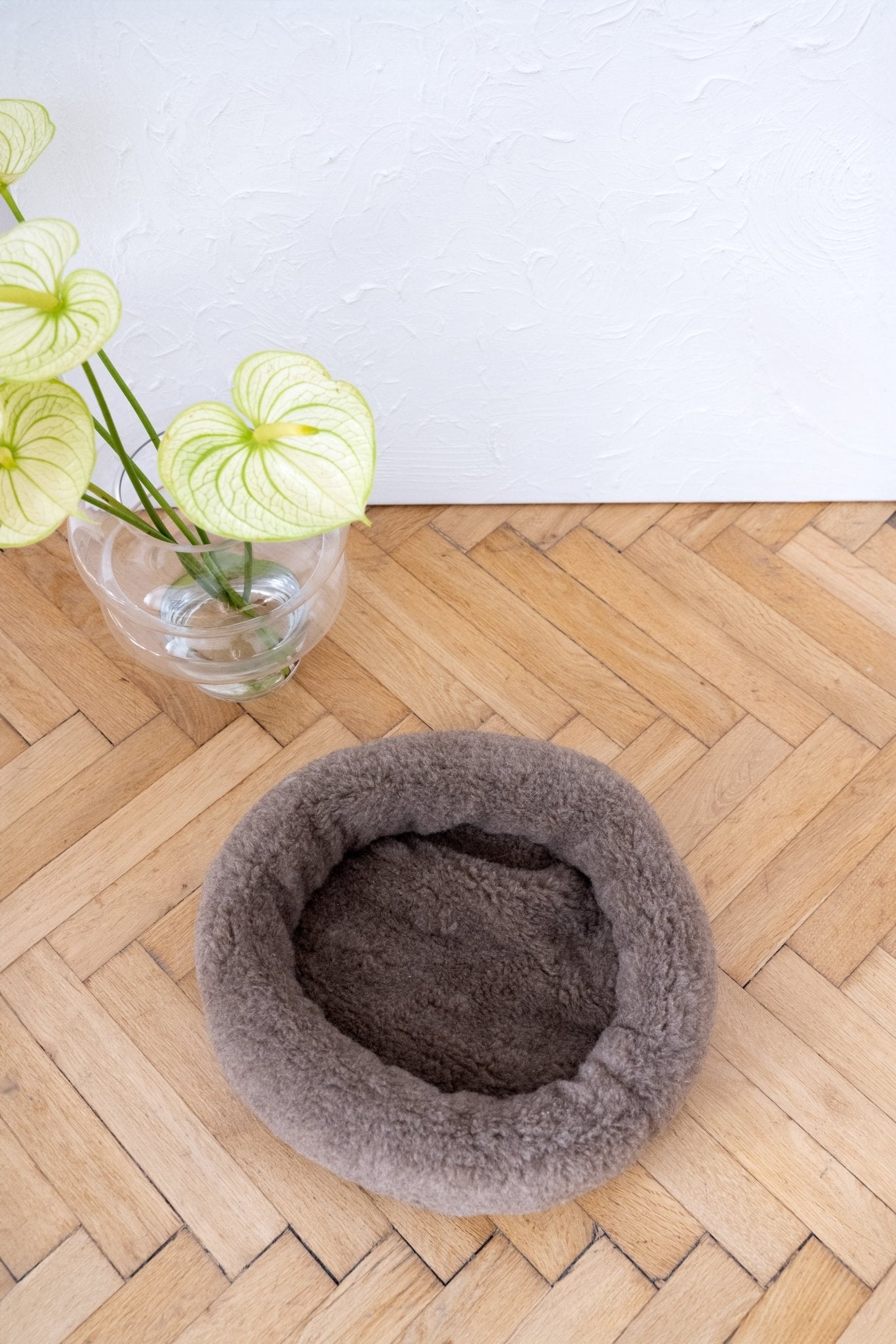Natural Wool Pet Bed - Round, Beige - Maison Fur